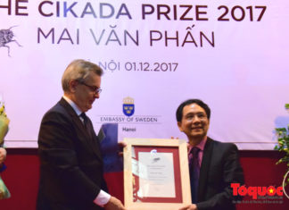 Gặp gỡ nhà thơ đương đại Việt Nam có thơ dịch ra trên 20 thứ tiếng