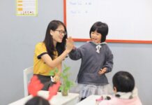 Sách Ơi Mở Ra cần tuyển 02 giáo viên bán thời gian